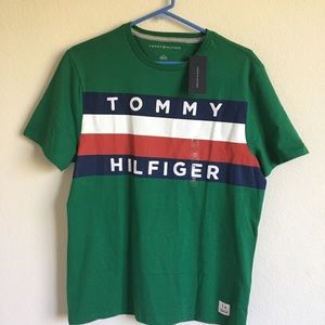 NWT Tommy Hilfiger classic Flag men’s Medium